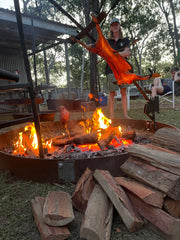 www.aussiecampfirekitchens.com Asado